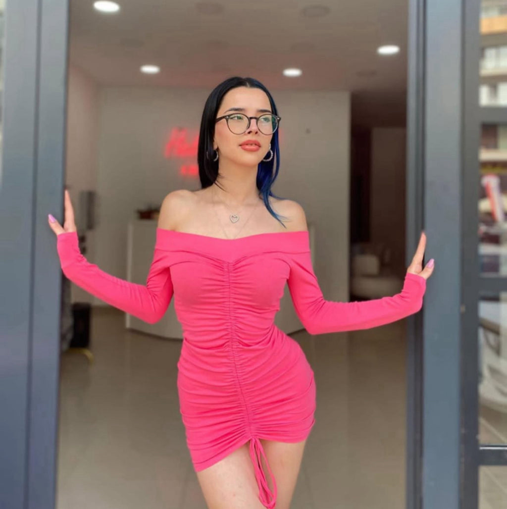Pembe Büzgülü Elbise