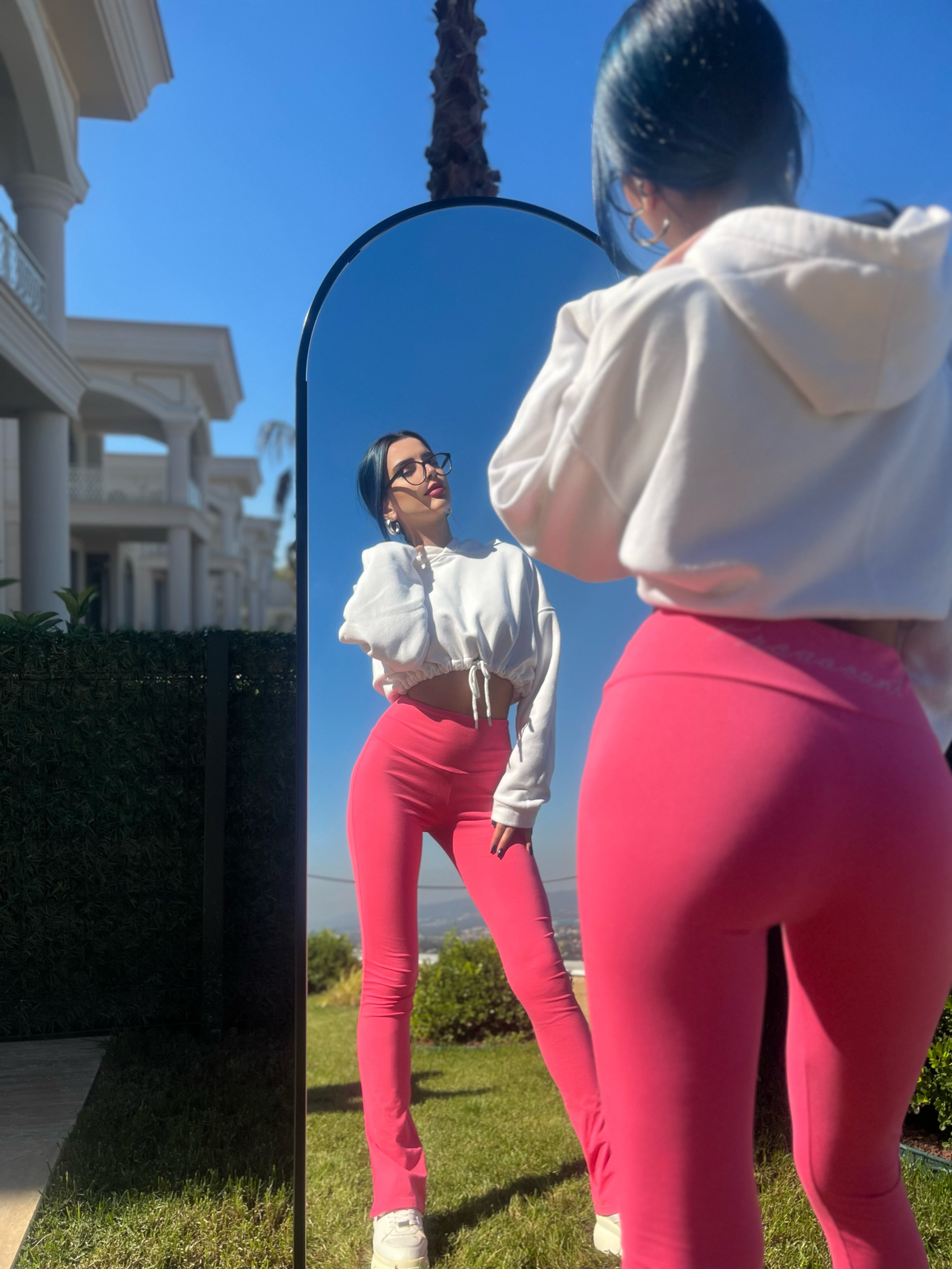 Pembe Tayt