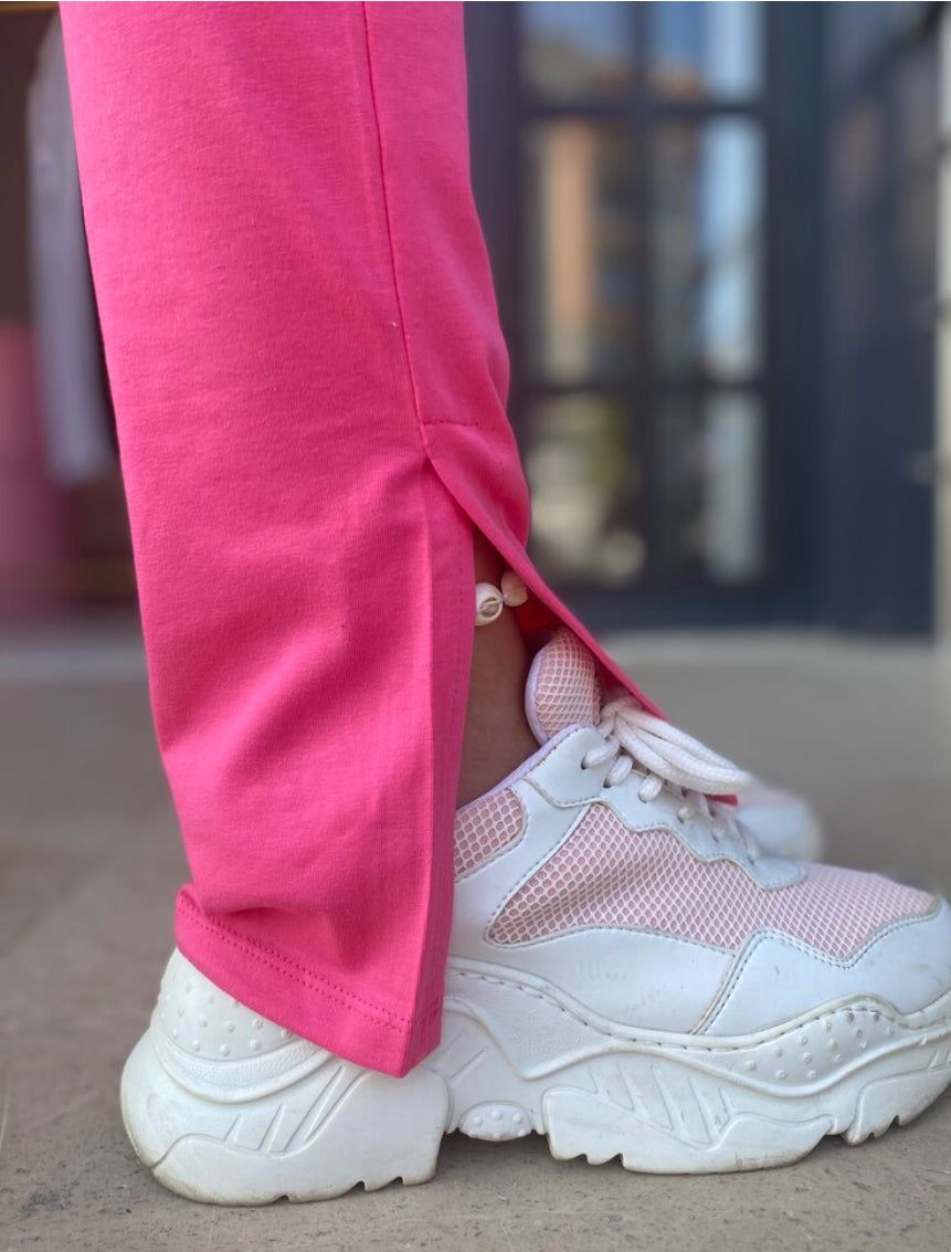 Pembe Tayt