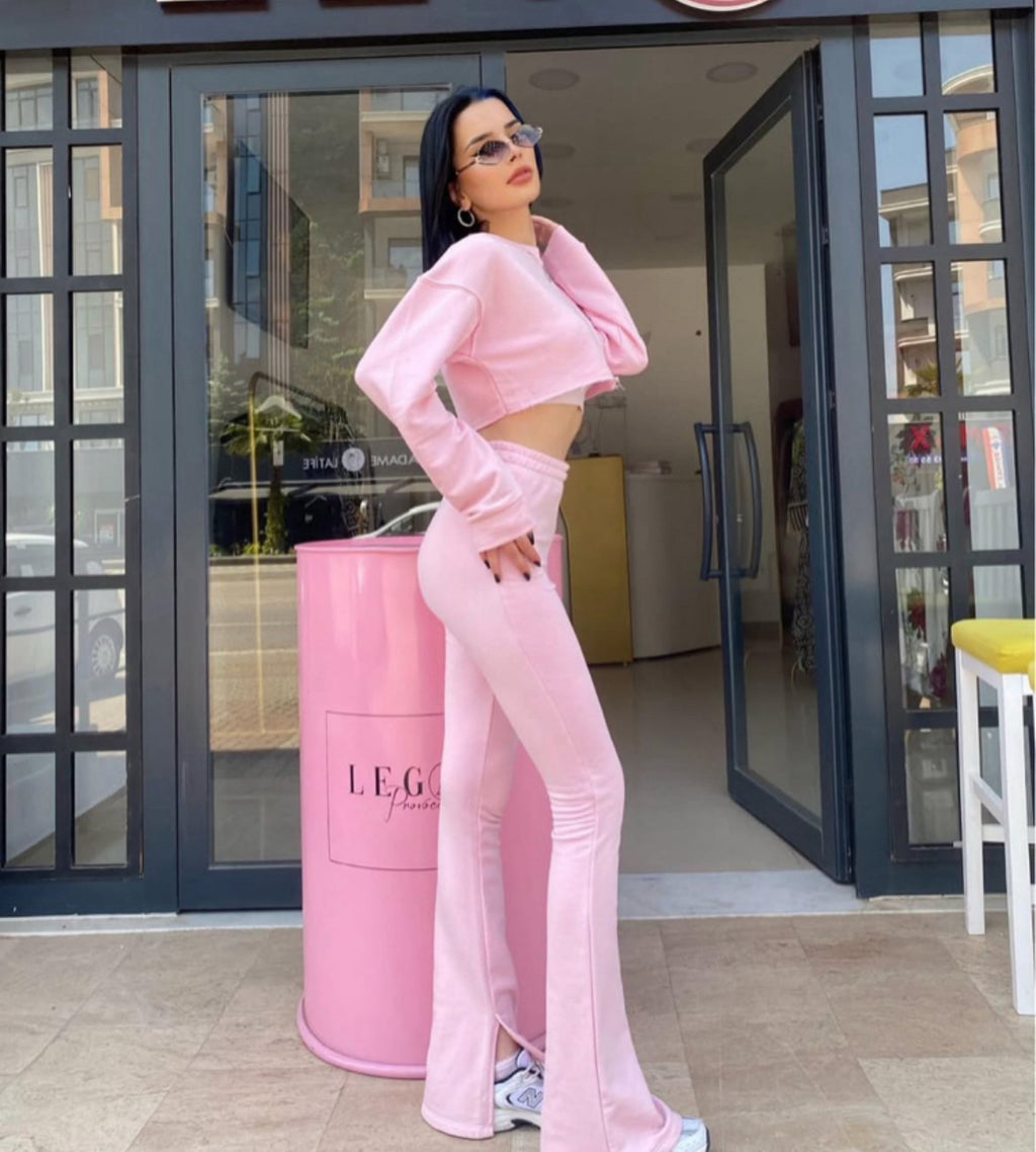 Pembe Crop Takım